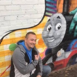 Meet your Posher, Calen